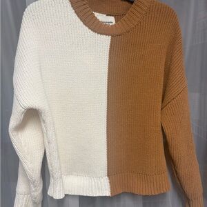 Abercrombie Two-Tone White and Brown Sweater